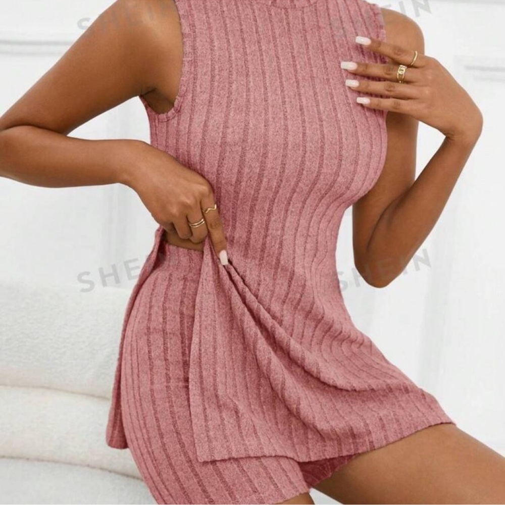 Women’s 2 piece short set